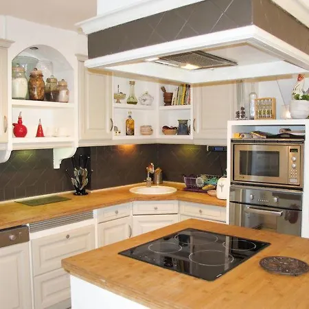 펜션 Saint-peire-sur-mer Sleeps 8 Pool Air Con *